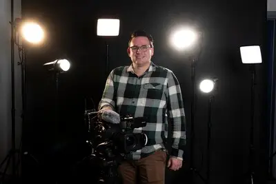 Feest, dialect en humor: Tilburgse filmmaker komt met documentaire over WC Experience