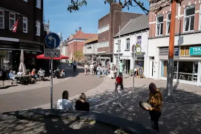 Waarom de Heuvelstraat kwakkelt, maar het Radiopleintje honderd meter verderop wél bruist