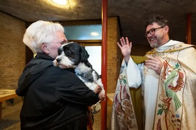 Heikese kerk is geen ‘bontjassenkerk’, maar trekt juist veel nieuwe mensen