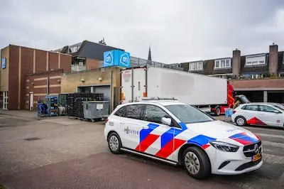 Criminelen gaan flink de fout in: kilo’s cocaïne tussen bananen afgeleverd bij drie vestigingen van Albert Heijn in Best, Eindhoven en Bavel
