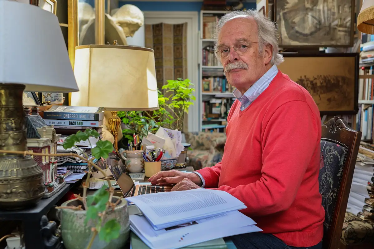 Oud-burgemeester van Harlingen Roel Sluiter onderzoekt verzet tegen achterstelling van Groningen in de jaren 70 en tegen de gaswinning nu