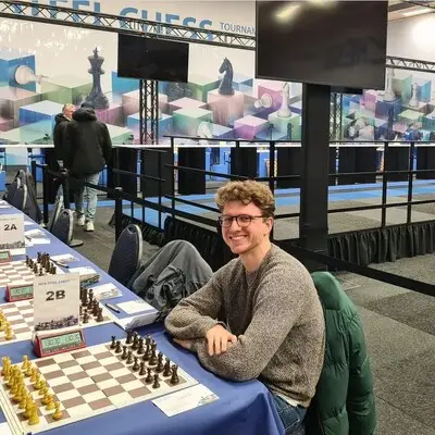 sam baselmans een belangrijke pion van de stukkenjagers