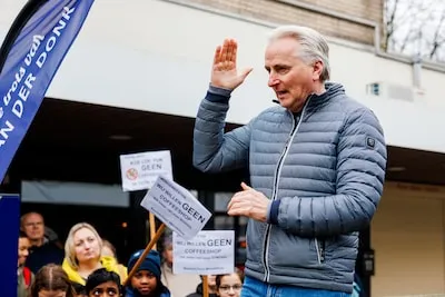 Hans Smolders gaat er nog één keer voor met LST: ‘De luis in de pels van de politiek is onmisbaar’