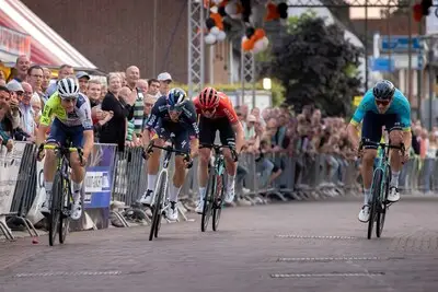 Profronde voor vrouwen en uitgebreide festiviteiten vernieuwen De Mijl in Maarheeze