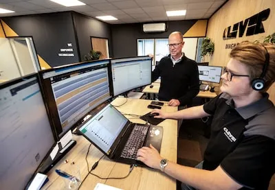 Dit Helmondse bedrijf weet álles over mankementen van auto’s, maar laat liever anderen sleutelen