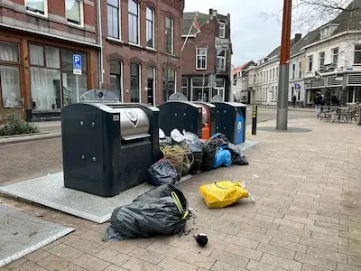 Ondergrondse container moest Tilburgse straatbeeld verbeteren, maar afval wordt er gewoon naast gezet