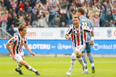 LIVE | Tilburg valt stil: invaller Edvardsen schiet Ajax weer naast Willem II