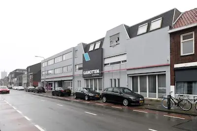 Het grootste ‘treurpand’ van Tilburg: ‘enorme lap grond waar ook woningen kunnen staan’