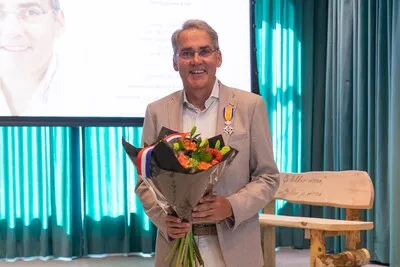 MMC-kinderarts Vinus Bok onderscheiden als Ridder in de Orde van Oranje-Nassau