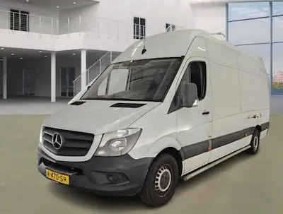 En weer wordt zijn werkbus gestolen bij schadehersteller: 'Dit is al de derde keer'