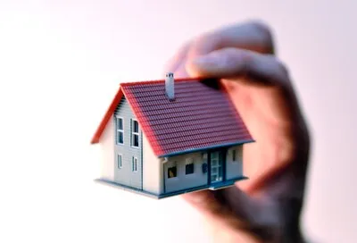 Helmondse statushouder deelt woning met anderen, nu staat hij op straat
