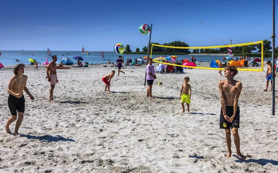 FOTO | Hoe geniet jij van deze zonovergoten dag? Stuur hier je foto in