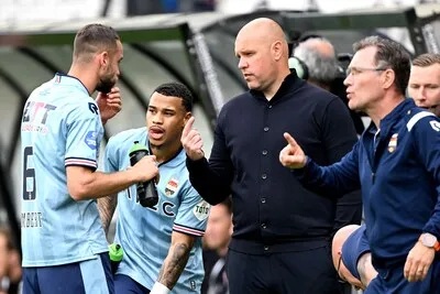 Willem II leert van verhit duel met NEC: ‘Wat zij deden mag niet, maar wat wij zelf deden mag zéker niet’