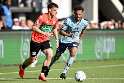 LIVE | Willem II dankt Didillon-Hödl na voortreffelijke redding, doelman houdt Tilburgers op de been