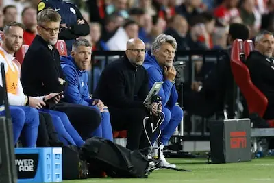 PSV was de ploeg die zich moest schamen en nu lonkt ineens de hoofdprijs