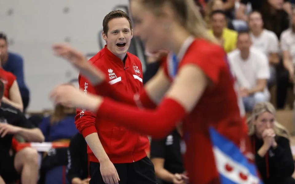 Kampioen Sneek moet na het feest gaan verbouwen. ‘Nieuwe titel zeker niet vanzelfsprekend’