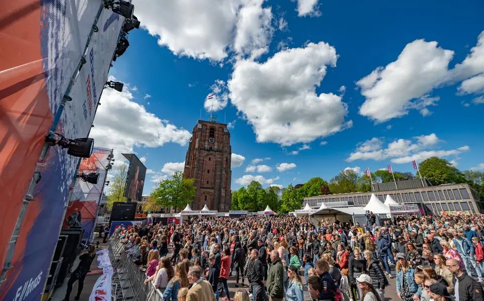 Nagenieten van Bevrijdingsdag: zo vierde Friesland feest in 10 foto’s