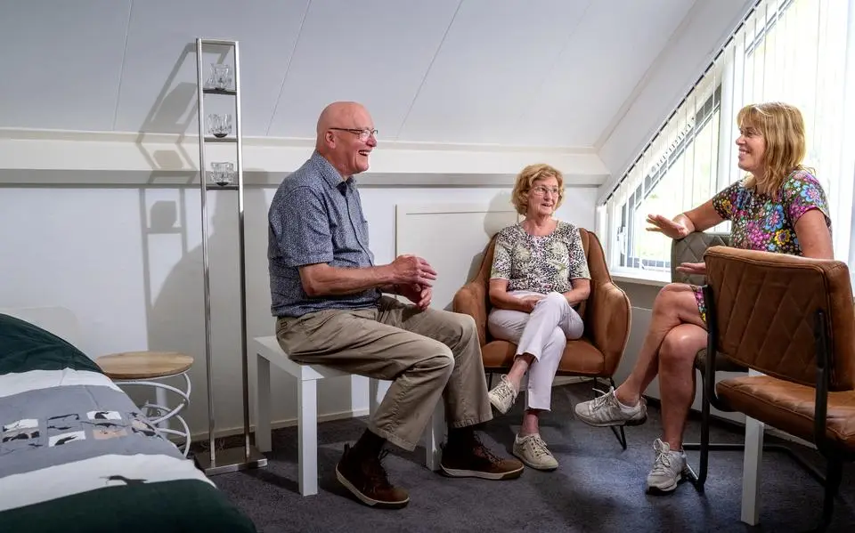 De Rustplek gestart in Friesland: inwoners bieden een gastvrij huis om tot rust te komen als je tijdelijk in een moeilijke situatie zit