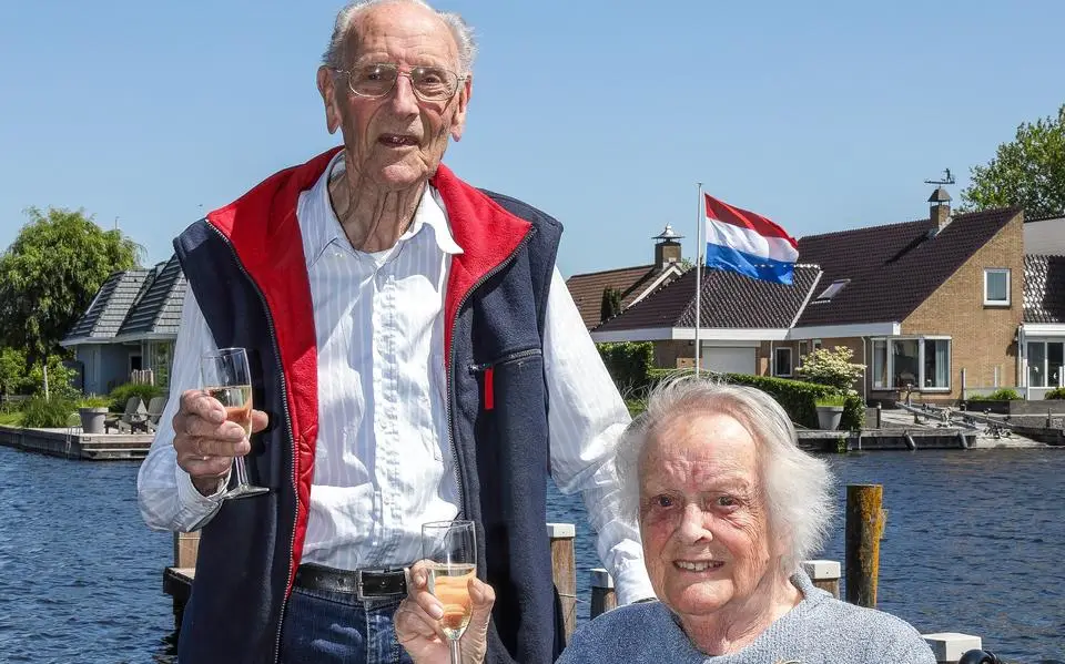 Martin en Martha Adema uit Lemmer vieren briljanten huwelijk: standvastigheid, saamhorigheid en doorzettingsvermogen zijn de sleutels