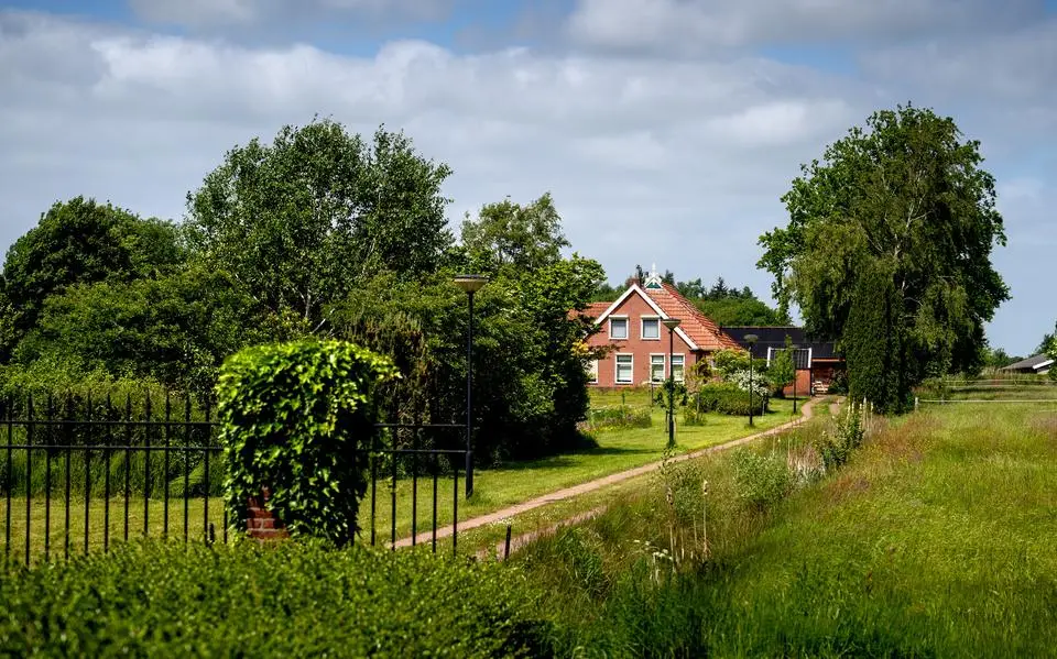 Wie is ‘engelenmaker’ Evert Jan die vanuit Noord-Nederland zijn Lichtfamilie leidt? Hij beschadigt mensen, zeggen ex-leden