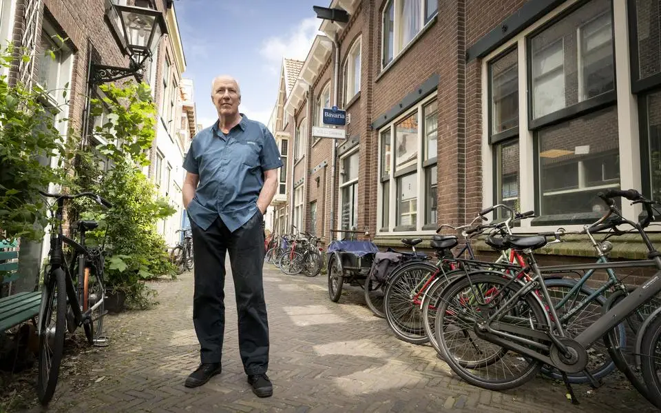Popjournalist Jan Vollaard sprak 40 jaar lang met de grootste sterren. ’Niet iedere artiest die je tegenkomt, spoort’