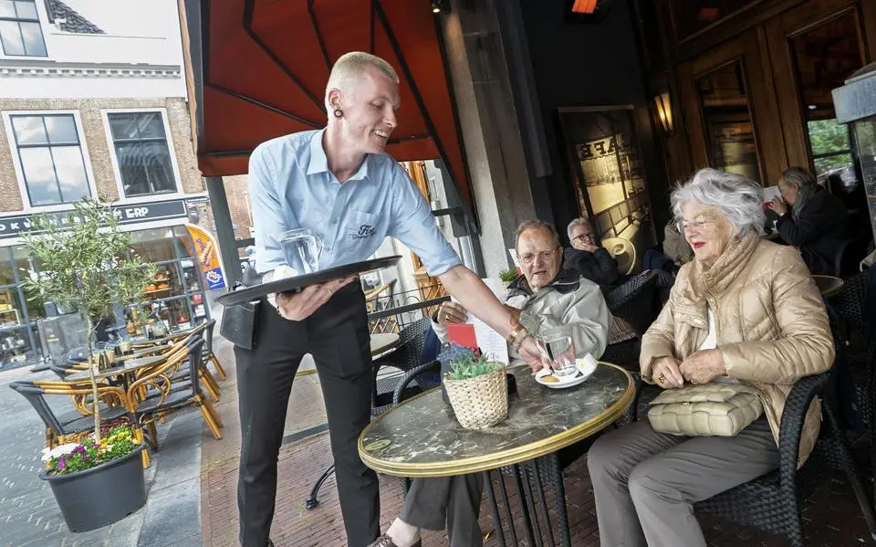 Het nulurencontract wordt verboden. Maar mag je straks nog een oproep weigeren? ‘Het kan gaan schuren’