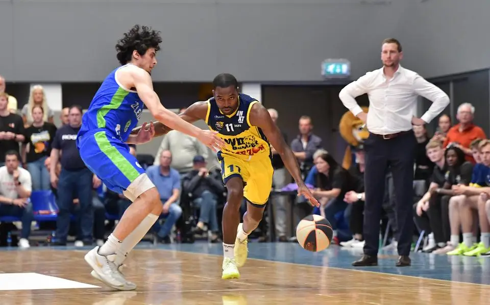 LWD Basket verrassing van de competitie, maar kroon op topseizoen blijft uit. ‘Ik zal mijn tijd hier nooit vergeten’