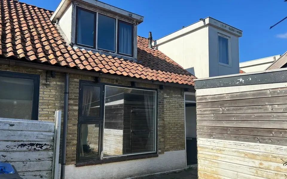 Op zoek naar een paleis voor een prikkie in Friesland? Dit kan je vinden op Funda