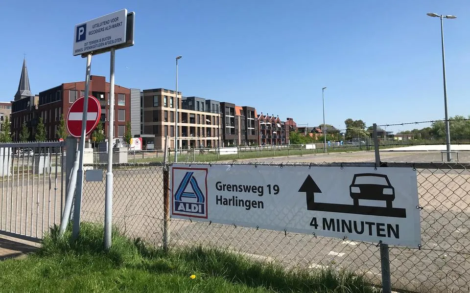 Dit gaat er gebeuren met het oude Aldi-terrein langs de Westerzeedijk in Harlingen