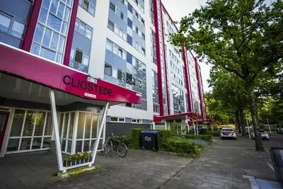 Oudere vrouw slachtoffer van babbeltruc in Eindhovense flat