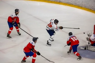 Trappers-spelers helpen Oranje over de drempel in ‘finale’ van WK in Belgrado