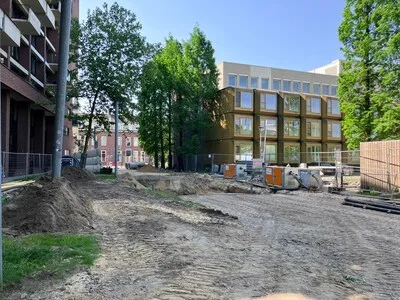 Lichtstraat in Eindhoven is ernstig vervuild met kankerverwekkend benzeen. Werklui kort blootgesteld