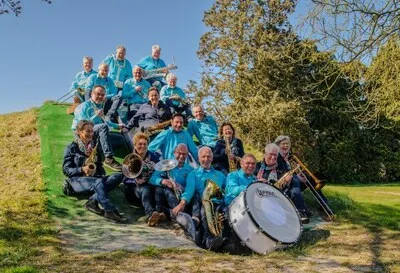 Budels ‘muziekclubje’ bestaat 25 jaar, al weet niemand precies hoe je de naam schrijft