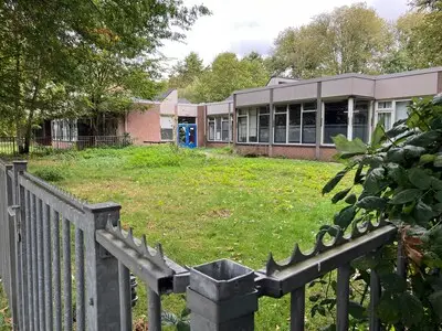 Eerste islamitische middelbare school van Eindhoven begint in oud schoolgebouw
