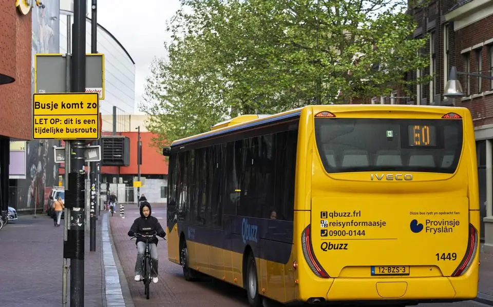 Oppassen geblazen: bussen terug in binnenstad Leeuwarden