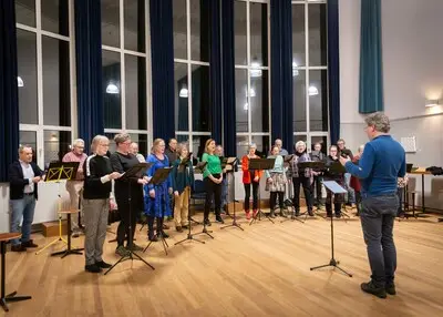 Helmonds Kamerkoor treedt op in Stiphout