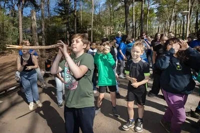 ‘Kinderen hebben hier een andere rol dan thuis’; Polvokamp al zeventig jaar een succes