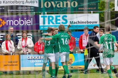 Vessem maakt titelstrijd met Rood-Wit V. weer spannend: ‘Extra op gebrand om te scoren’