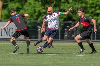 Seizoen zaterdagvoetballers SV De Braak dreigt in mineur te eindigen: ‘We gaan het in ieder geval netjes afronden’
