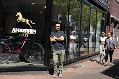 Nieuwe fietsenzaak in hartje Helmond: ‘Hier komen ze vanuit alle wijken’