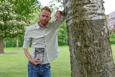 Veldhovense auteur brengt survivalboek: ‘Stilte laat je soms beter overleven dan actie of woorden’