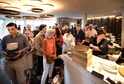 Nuenen is sterrenrestaurant kwijt, maar genoeg liefhebbers die er een stukje historie komen scoren