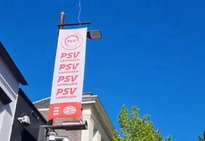 Jinx! Al kampioensvlaggen opgehangen in Eindhoven: ‘Een foutje’
