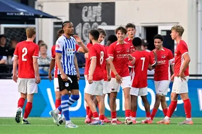 FC Eindhoven krijgt terecht klop in laatste duel in eigen huis door sterk Jong AZ