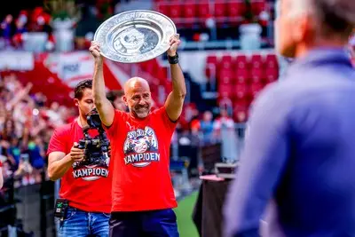 PSV droomt al van een trilogie met Bosz: dit zijn de eerste plannen voor het nieuwe seizoen