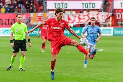 Voormalig PSV-spits Sam Lammers uitgeschakeld tot einde van seizoen vanwege schouderoperatie