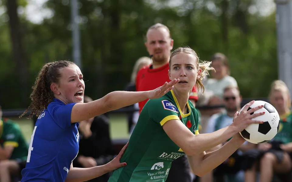LDODK en SCO van start in titelrace op veld, met een knipoog naar de zaalcompetitie.