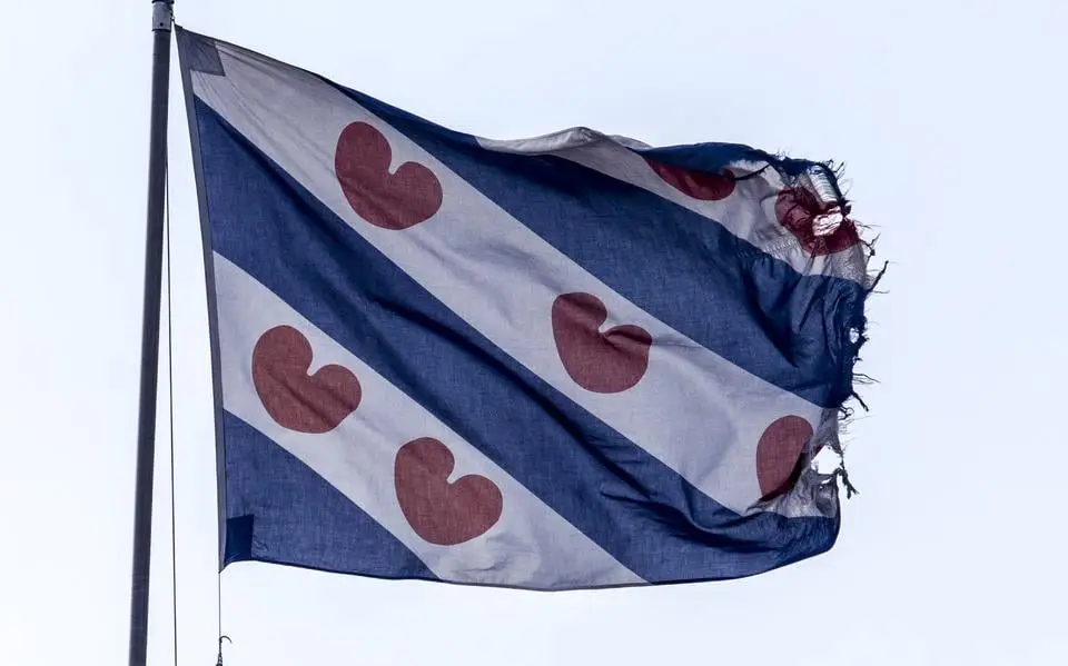 Is het beste stuk huisraad een goede vrouw? Houd Frysker bij de tijd | LC commentaar