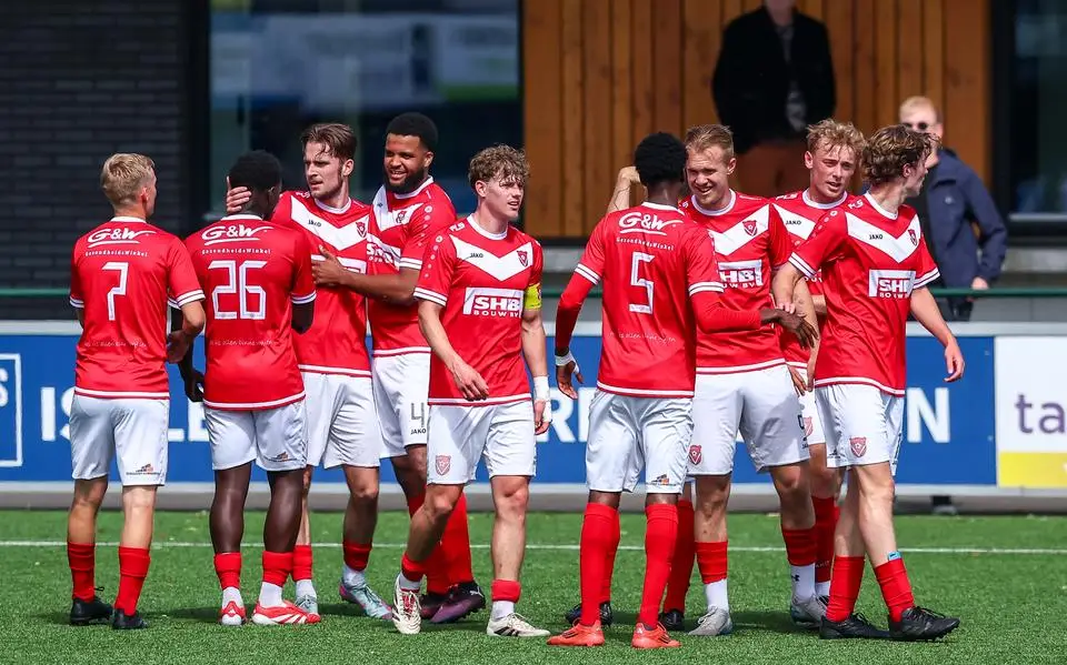 Zo ziet het nacompetitieschema eruit na de laatste reguliere speelronde van het amateurvoetbal op zaterdag