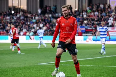 helmond 09 05 2025 gs staalwerken stadion dutch football keuken kampioen divisie season 2024 2025 helmond sport player flor van den eynden disappointed during the match helmond sport de graafschap